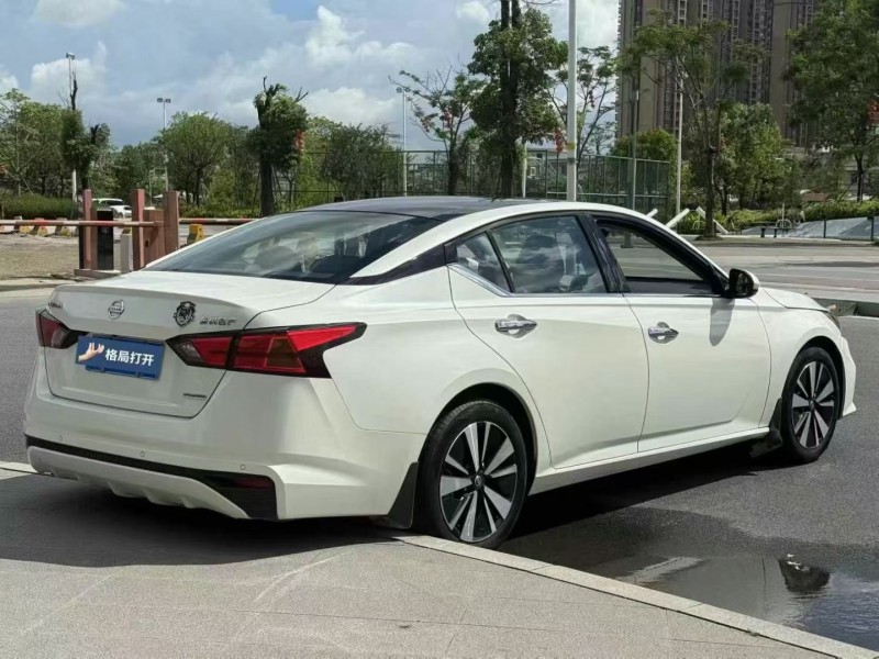 東莞21年日產天籟8