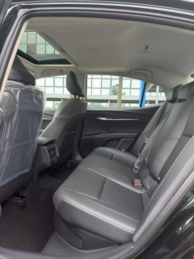 东莞25年丰田凯美瑞6