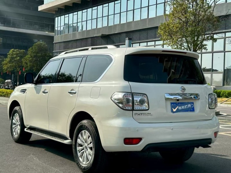 東莞19年日產途樂8