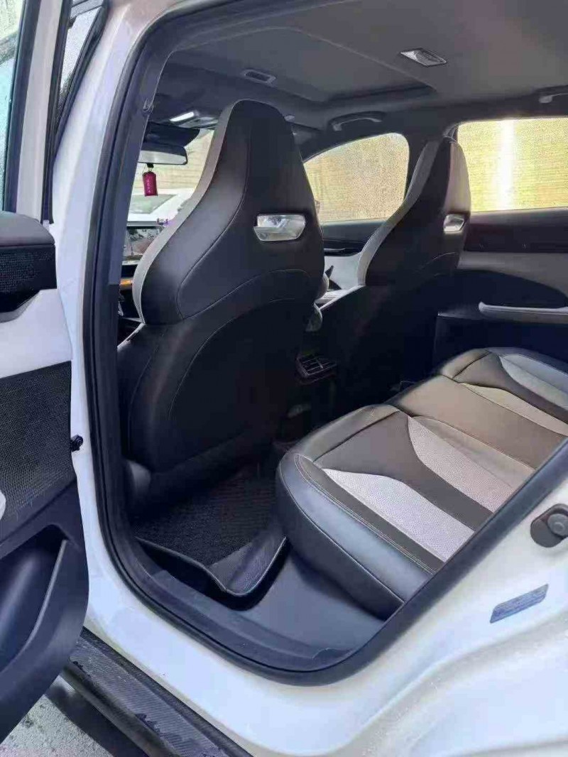 湘潭25年长安汽车UNI6