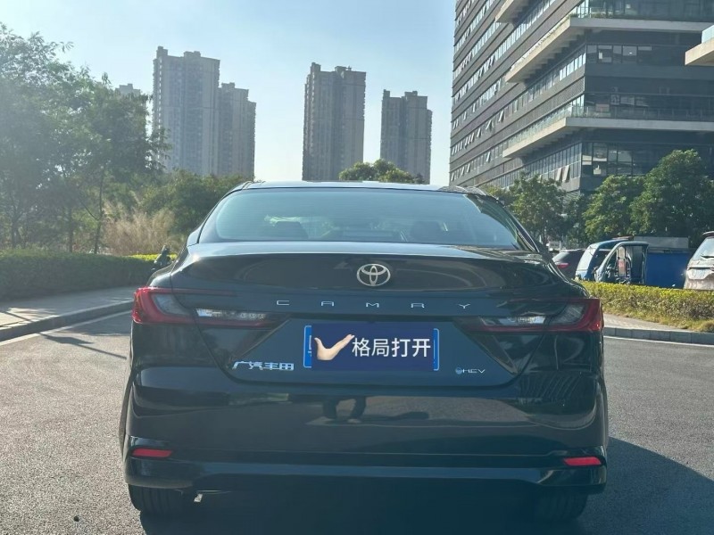 東莞25年豐田凱美瑞9