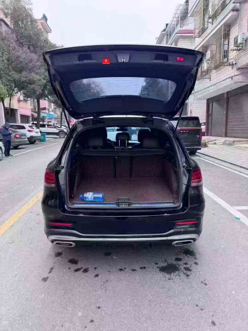 湘潭22年奔驰GLC9