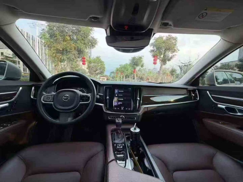 汕头17年沃尔沃S906