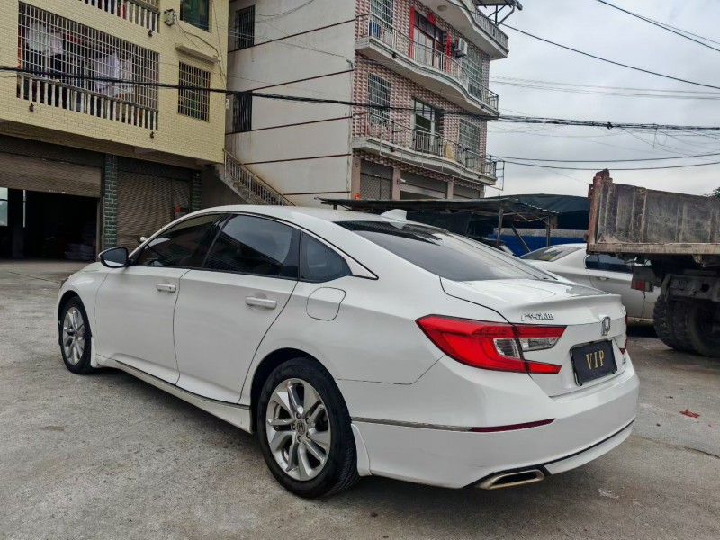 长沙19年本田雅阁7