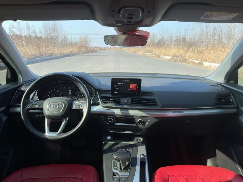 盐城20年奥迪Q57