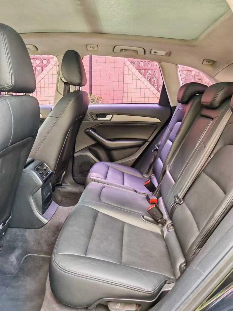 东莞16年奥迪Q57