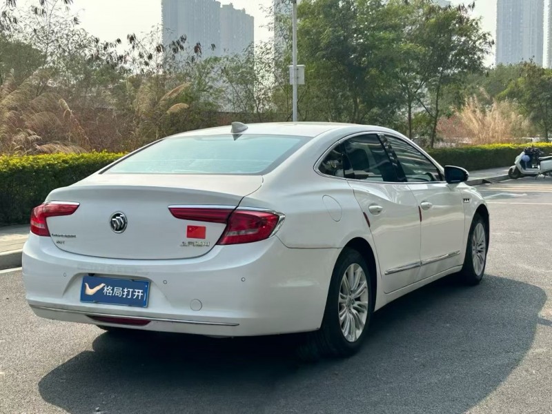 东莞16年别克君越7