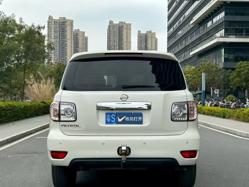 東莞20年日產途樂8