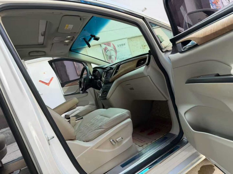 徐州19年别克GL86