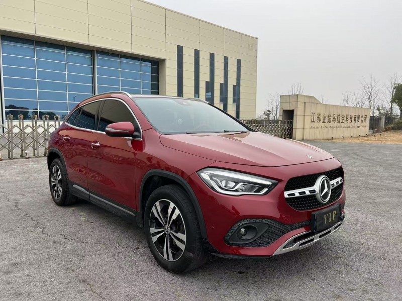 盐城22年奔驰GLA2