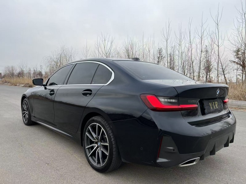 盐城23年宝马3系9