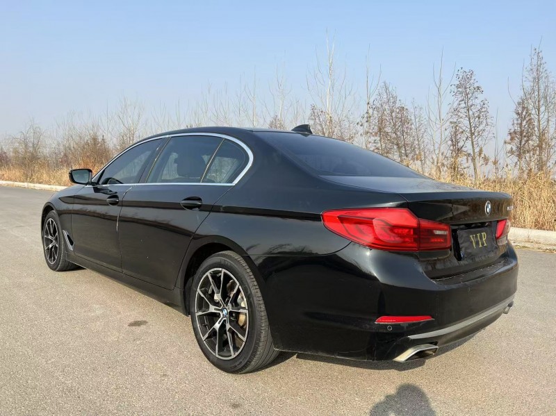 盐城19年宝马5系9