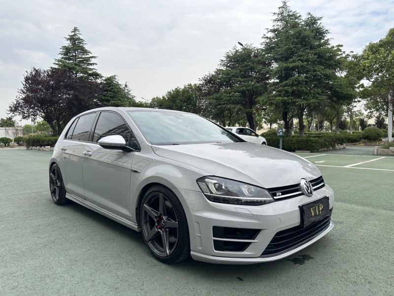 鹽城17年大眾高爾夫2