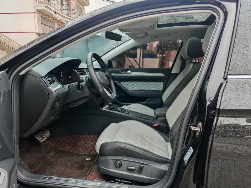 长沙23年大众迈腾5