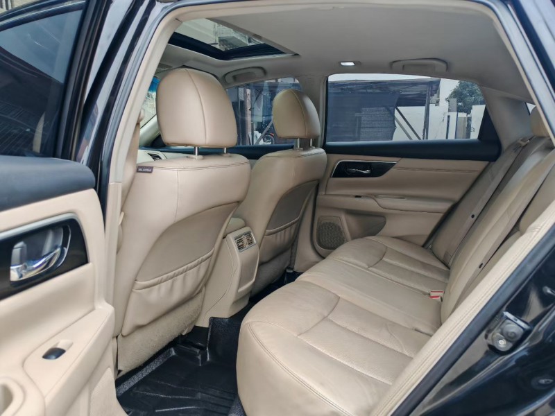 长沙17年日产天籁6