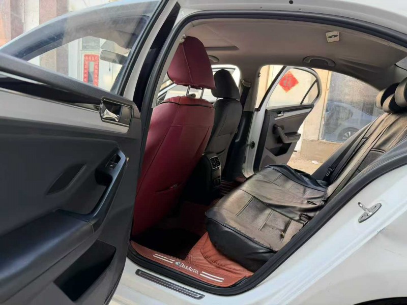 徐州18年大眾速騰8