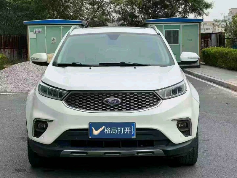 东莞19年福特领界1