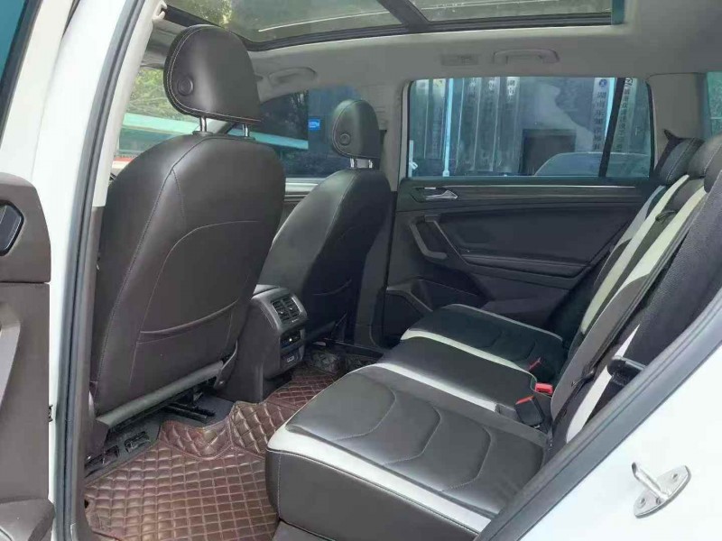 长沙18年大众途观8