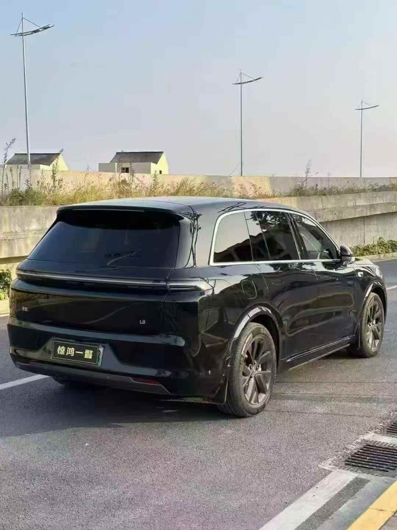 广州23年理想L85