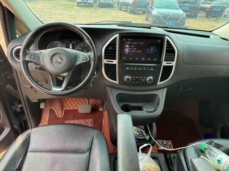 枣庄18年奔驰威霆6