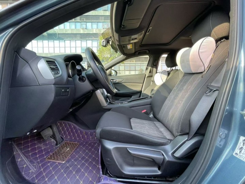 东莞17年马自达CX-44