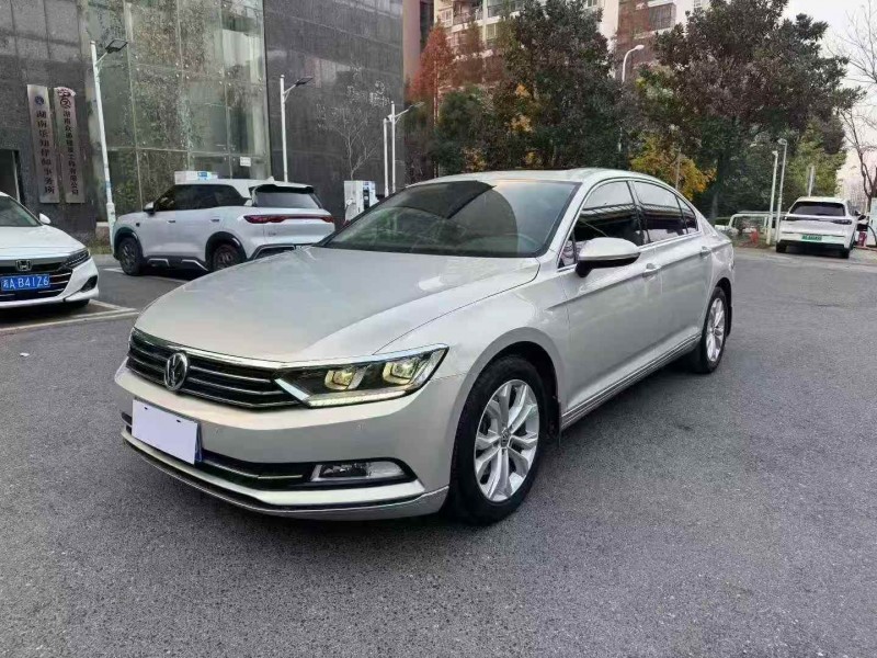 长沙19年大众迈腾2