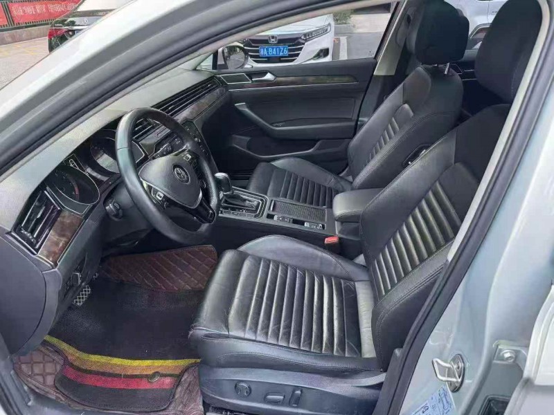 长沙19年大众迈腾9