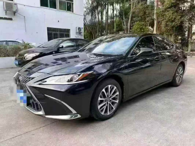 广州23年雷克萨斯ES2