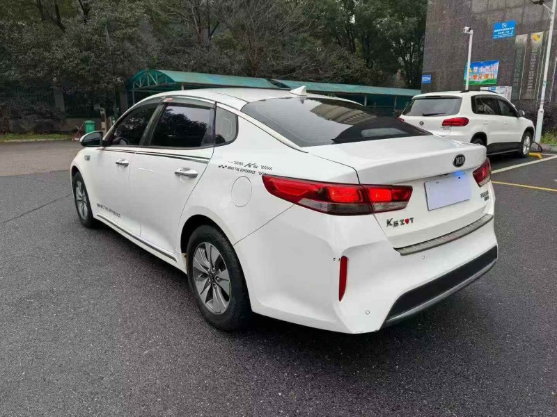 长沙17年起亚K56