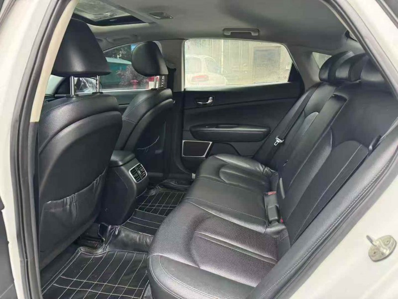 长沙17年起亚K58