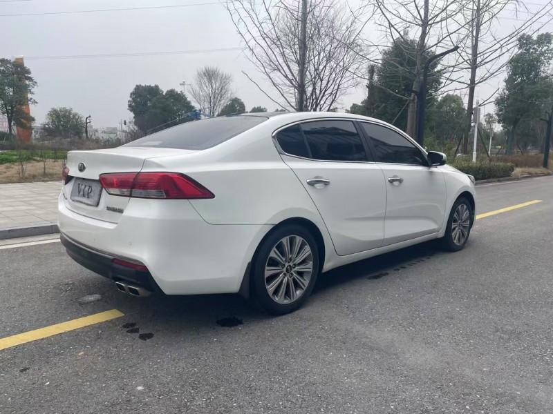 常德17年起亚K47