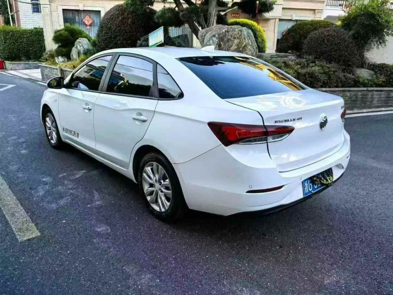 绍兴20年别克英朗8