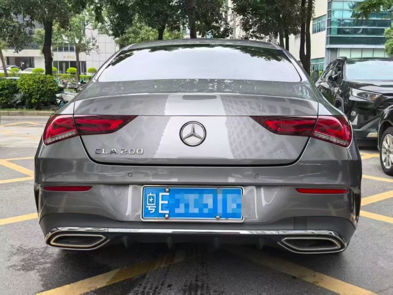 深圳23年奔馳CLA8