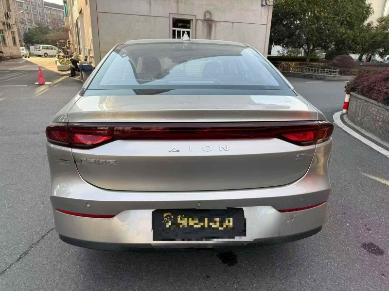 湖州24年传祺埃安S9