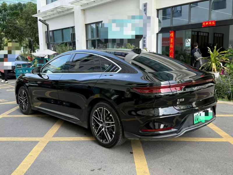 深圳26年比亚迪汉8