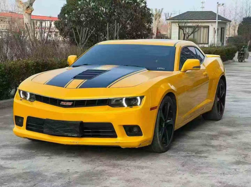 东营16年雪佛兰科迈罗2