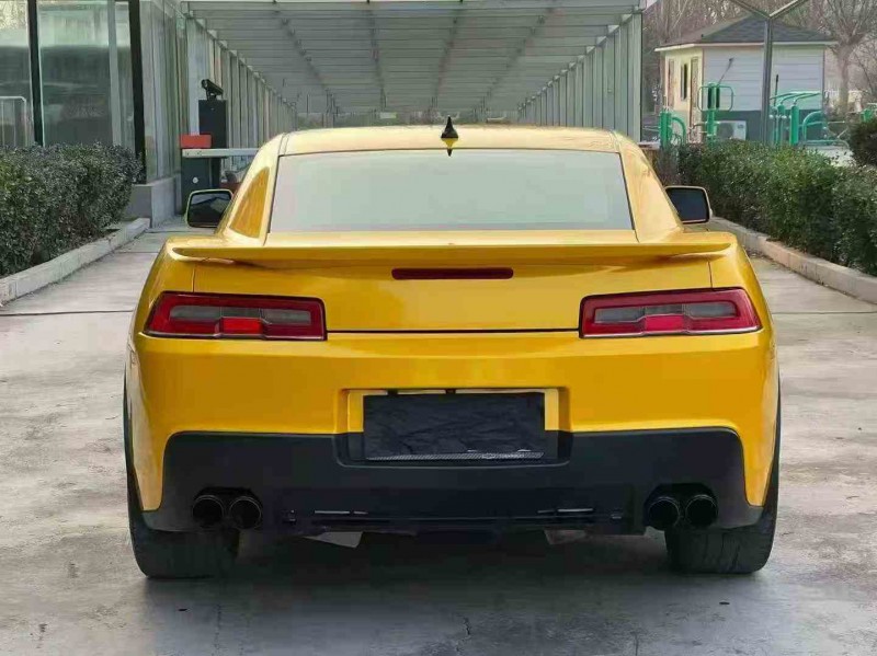 东营16年雪佛兰科迈罗9