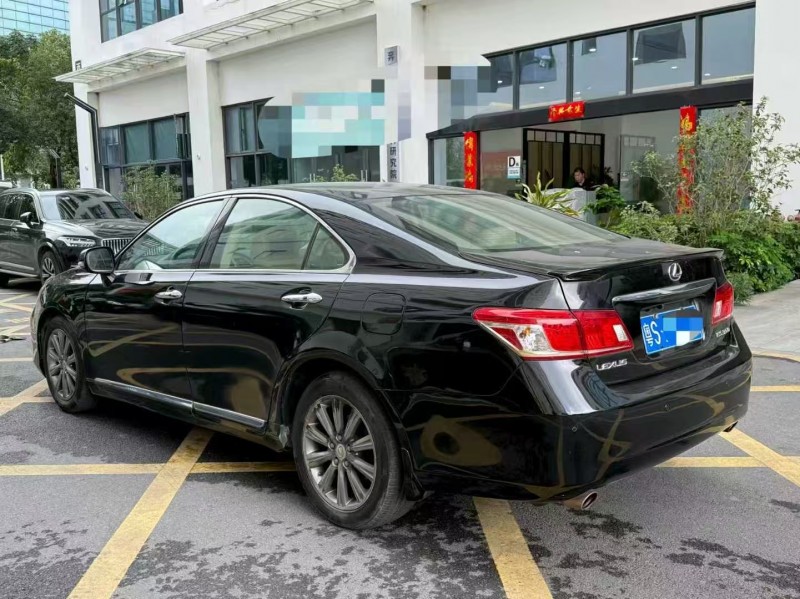 深圳10年雷克萨斯ES9