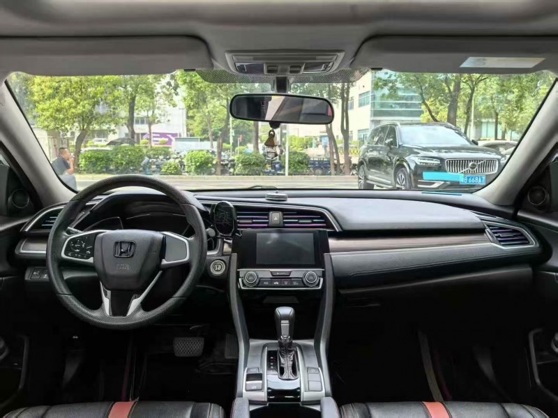 深圳20年本田思域4