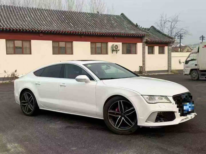 东营14年奥迪A7L1