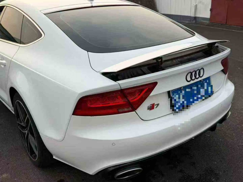 东营14年奥迪A7L9