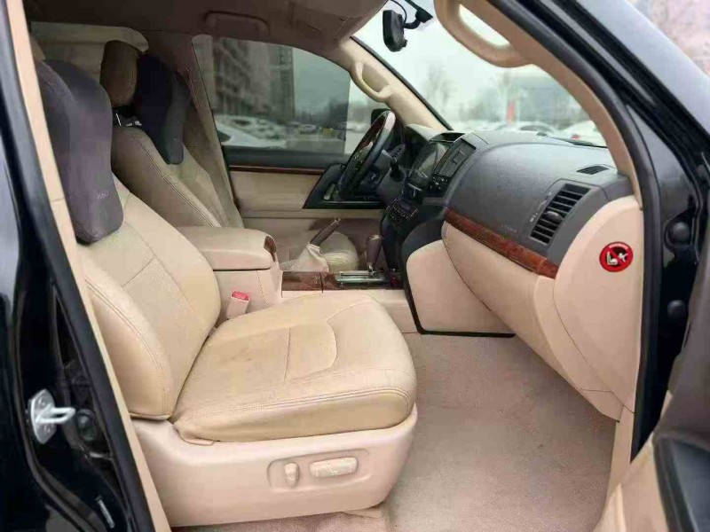 东营15年丰田兰德酷路泽5