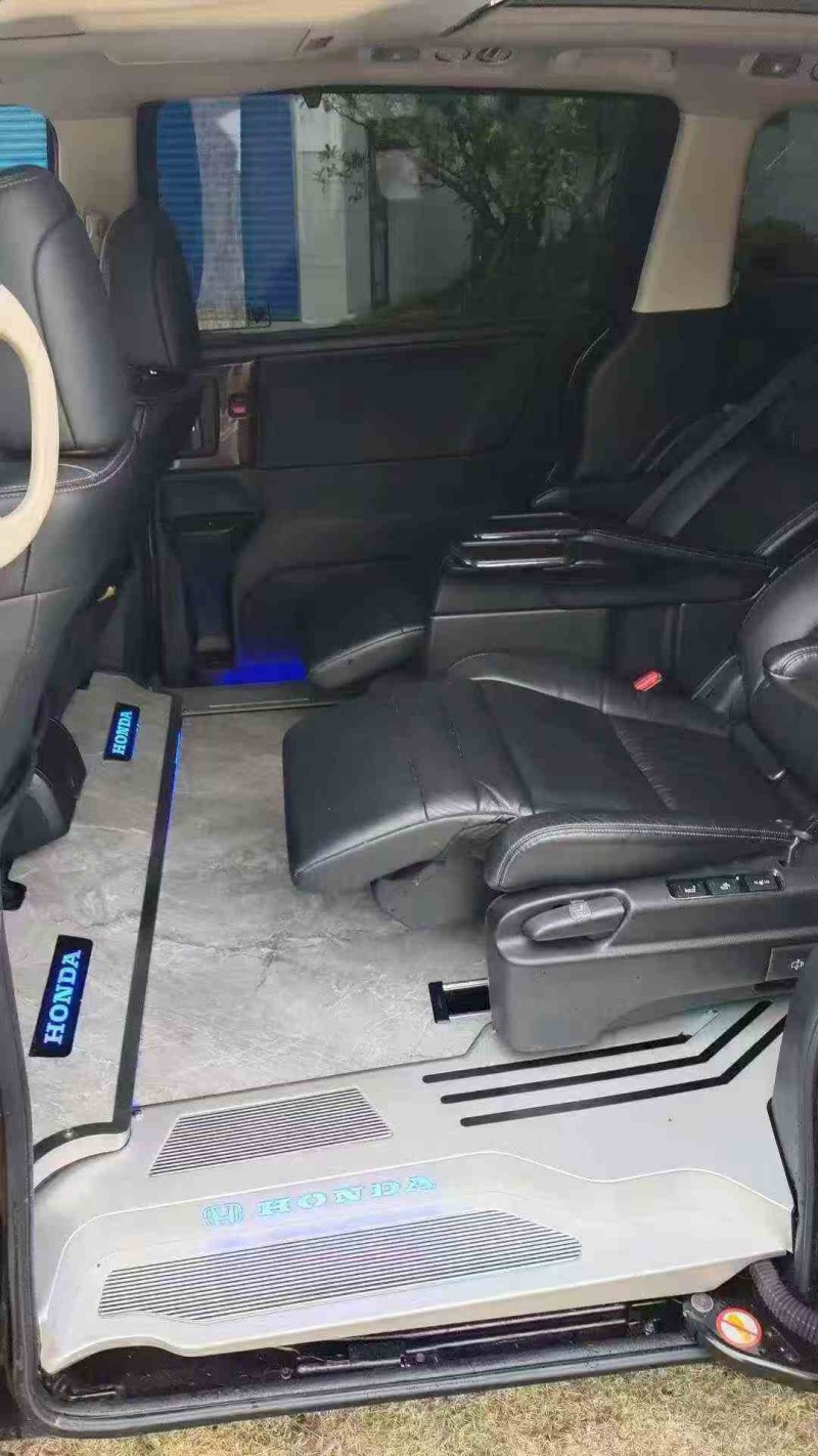湘潭17年本田艾力绅5