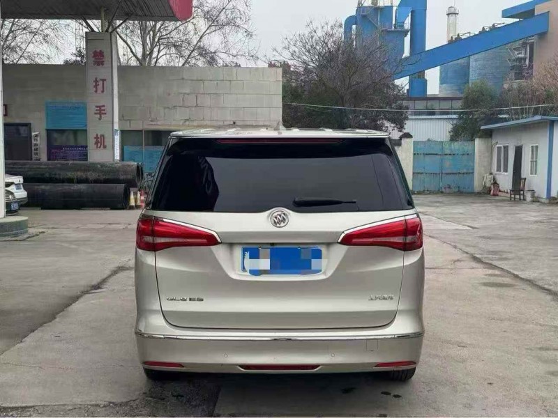 新鄉18年別克GL88