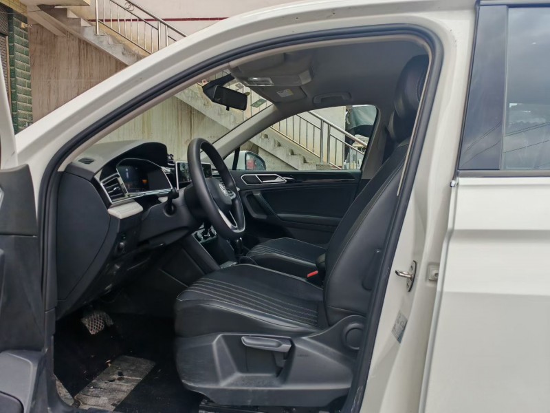 长沙22年大众途观5