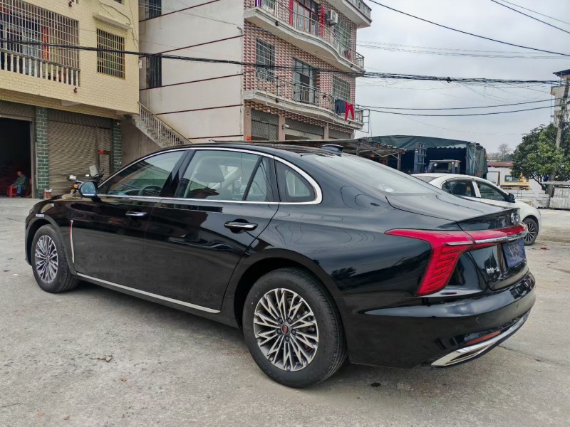 长沙25年红旗H57