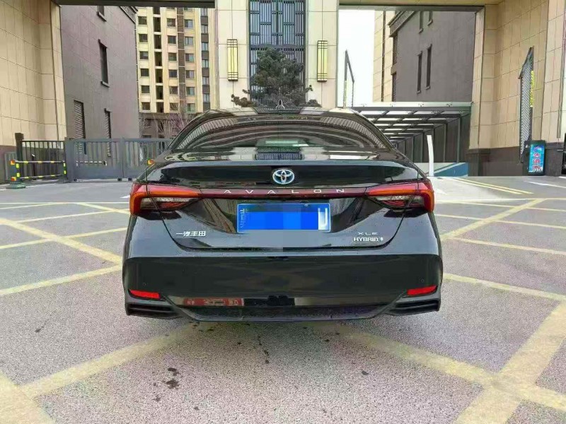 承德23年豐田亞洲龍9