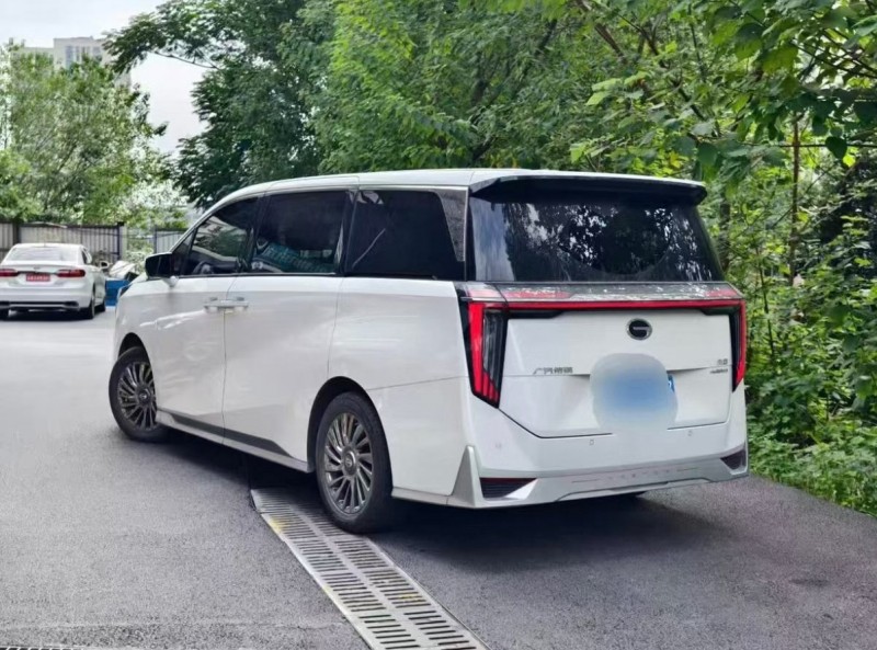 长沙23年传祺M8/GM86