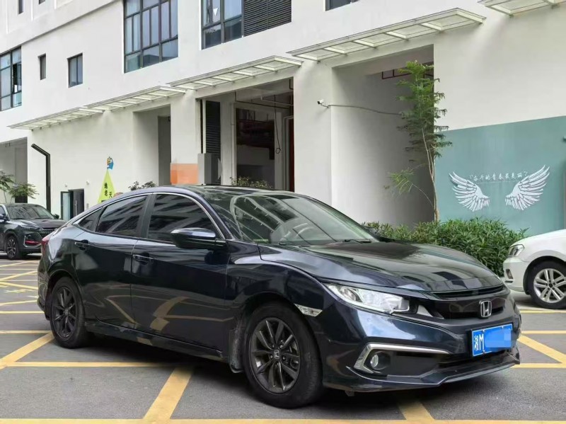 深圳21年本田思域2