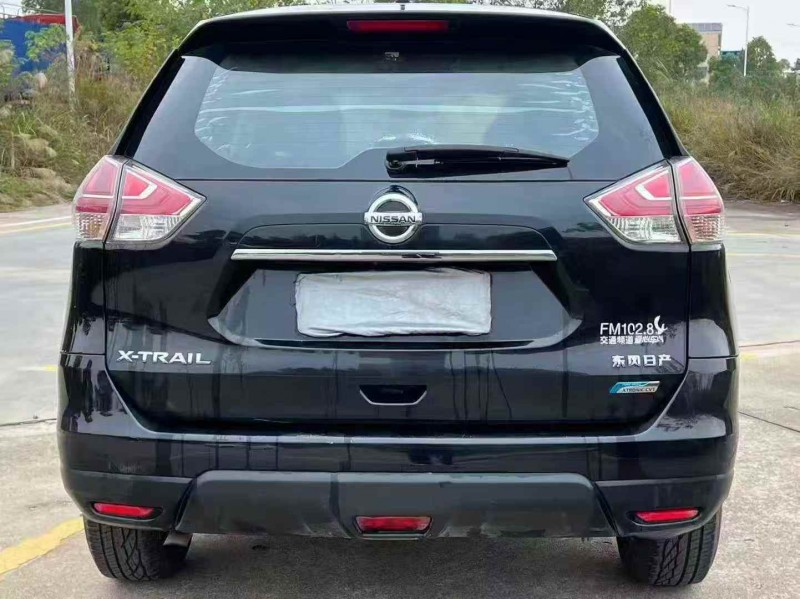 常德16年日产奇骏9